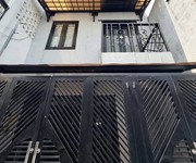 Nhà đường phan đình phùng, phường cầu kiệu quận phú nhuận cũ.