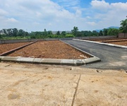 Độc quyền  lô góc gần ubnd xã đoài phương- hòa lạc- diện tích 105m2- nhỉnh 2 tỷ- full thổ cư - sẵn