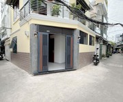nhà góc 2 mặt tiền   vị trí cực đẹp ngay trung tâm quận 7