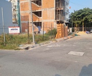 Bán đất 80.3m2, sẵn sổ, lô góc 2 mặt tiền đường rộng 8m thông qua đ.bà điểm 4, đ.thới hòa, vĩnh lộc