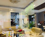Biệt Thự Hồ Tây 92m - 10m Mặt Tiền - View Hồ Tây Siêu Đẹp - 2 Ô tô Tranh - Ở Đẳng Cấp Trọn Đời
