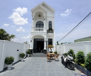 Villa vườn hiếm 6x33m ngay chợ long thượng   sân cực rộng, nhìn là mê. giá full 4ty250. shr hoàn