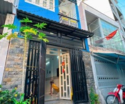 Nhà shhc 2lầu/st 184 âu dương lân p3 p.chánh hưng