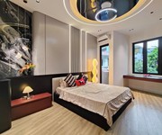 Nhà mặt tiền 3 tầng đường châu thượng văn - thông tiểu la