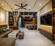 Căn nhà 3 tầng - Giá nhỉnh 9 tỷ  Sổ tươi  gần đường Võ Chí Công, Hoà Xuân