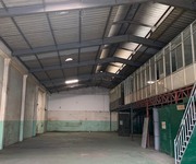 Cho thuê nhà kho 670M2 kv Hoà Quý   giá chỉ 34 triệu/tháng