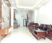 Nhà đẹp trung tâm thị trấn phùng   4 tầng   về ở ngay - nhỉnh 4 tỷ.