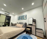 nhà đẹp trung tâm thạch bàn   cổ linh, 40m , thang máy xịn, giá nhỉnh 11 tỷ
