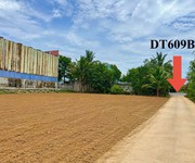 Đất nền Đà Nẵng cách đường nhựa 20m