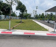 Lô góc 100m  Hoà Lạc không dính quy hoạch Giá 3,x tỷ.
