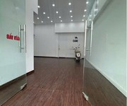 Chính chủ cho thuê cửa hàng mặt phố vị trí đẹp số 33 phố Chùa Bộc, Đống Đa