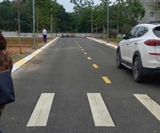 Bán đất thổ cư sổ đỏ 100m2, mặt tiền 6m, đường 21a, phú cát, quốc oai, hà nội. giá 4.5 tỷ. lh: