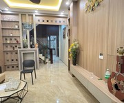 Nguyễn văn cừ   6 phòng ngủ   ô tô đỗ cửa   full nội thất - 11.7 tỷ