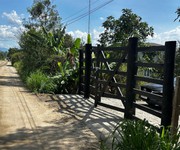 Đất  đẹp   giá tốt    chính chủ cần bán gấp đất tại chợ quỳnh ngọc , xã ea na, đắk lắk