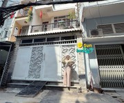 Ngang đẹp 4,5m  14m - bán nhà mặt tiền hẻm xe hơi đậu cửa đường lê thị riêng, p.bến thành, quận 1 -