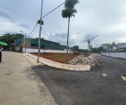 Lô đất 100m    2 mặt tiền trục chính đồng trạng,giá 4 tỷ