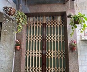 Siêu phẩm rẻ quận 6 - 4 tầng gần hậu giang - sát chợ bình tây - 2 tỷ hơn
