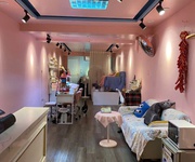 Sang nhượng tiệm spa nail mi gội đầu full setup ở lại được ,khu vực đống đa hà nội.