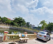 view hồ luôn là dòng đất giữ giá tốt nhất