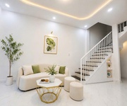 Nhà mới quận phú nhuận, hẻm ô tô huỳnh văn bánh, gần đại học sư phạm tphcm, giá 6.4 tỷ