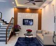 Chủ GIẢM GIÁ SÂU vì cần tiền xoay vốn.