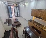 Bán nhà - đức giang - việt hưng - nhà 5 tầng dân xây chắc chắn - mặt ngõ ô tô thông - kinh doanh