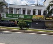 Bán nhà MT đường Phú Thuận , Q7. dt 18x10m 1 lầu . hiện tại xây 4 căn , vị trí vàng KDBB.