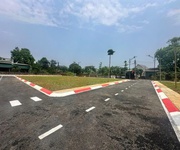 Chính chủ nhờ bán gấp lô đất 100m2 ngay cổng trường tổ hợp DHQG