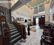 Mặt tiền lê đức thọ   701m  ngang 10m nở hậu 12m