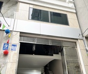 Bán nhà bằng b hoàng liệt, 40.5m  x 5 tầng, ô tô vào nhà, cách đường lớn 30m