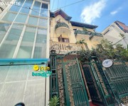 Bán nhà biệt thự kiểu pháp mặt phố xe hơi đường đặng dung, quận 1 - dt 7,5m 8m - chính chủ 1 đời