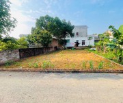 Cần tiền bán lô đất đẹp miễu, tiễn xuân giá rẻ 83m nhỉnh 3tỷ đường 3 ôtô thông rộng các phía