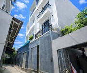 Chú hải cần bán nhà đường quận 7, gần vincom, giá 6.9 tỷ, tặng nội thật