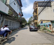 Bán đất xã gia lâm, hà nội. 202m2, mt 8m, đường ô tô lớn thông 13 tỷ hơn. lh 0989894845