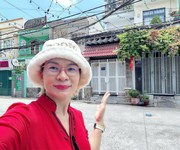 Chính chủ cần bán nhà 3 tầng đang sẵn kinh doanh chdv dòng tiền 60 triệu/tháng - vị trí siêu hiếm