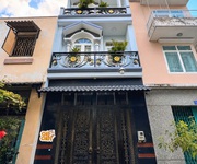 Chủ gấp bán đi định cư   duy nhất 1 căn 40m  lê văn quới   nhỉnh 5 tỷ.