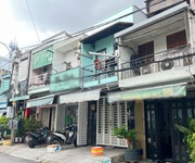 Nhà 2 tầng mặt tiền mạc vân p12q8 . giá : 5.2 tỷ