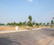 82m  ngay ngã tư xuân mai chỉ hơn 1 tỷ, ô tô tránh nhau