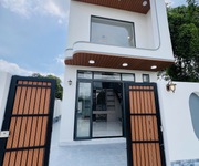 Nhà phố vườn trung tâm Cần Đước
