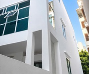 Chính chủ bán nhà đất vàng ngõ 1 võ chí công   mặt tiền 5.5m