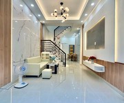 Nhà đẹp full nội thất sát vách sân bay - 37m2 không qh, lg - nở hậu - hẻm ô tô thông - chỉ 5.xx tỷ