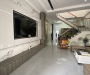 Bán nhà đẹp 2 tầng lầu tại kp4,p.trảng dài,shr đường 2 ô tô thông thoáng,giá rẻ