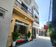 Càn bán căn Nhà tân cổ điển Quỳnh Hoàng, Nam Sơn . Giá 3,3 ty   có tt