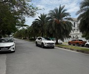 Bán đất mặt phố việt hưng 52m2- lô góc- vỉa hè rộng- 16.x tỷ