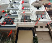 Đức giang,long biên 9 tỷ 60m phân lô ô tô,cần bán chuyển vào nam
