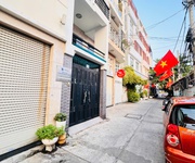 Chính chủ bán nhà 5 tầng mặt tiền xe tải đậu ngày đêm đ.võ văn kiệt, quận 1- ngang lớn hiếm 9,5m 8m