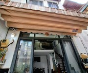 Hẻm 4m, ô tô lý thuyết, 30m2 , 3 tầng có sân thượng mới đẹp, lạc long quân tân bình gần quận 10,