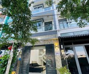 Nhà hẻm xe hơi, dân trí văn minh, cạnh phú mỹ hưng, tặng nội thật, chỉ 6.6 tỷ
