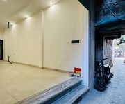 Nhỉnh 9 tỷ , thang máy , 10m ra phố phương mai, 6 tầng thang máy, wiew hồ, ánh sáng tươi cả ngày.
