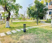 Bán lô đất mặt phố view vườn hoa KĐT Tân Phú Hưng, TP HD, 67.5m2, mt 4.5m, chỉ 3.0x tỷ